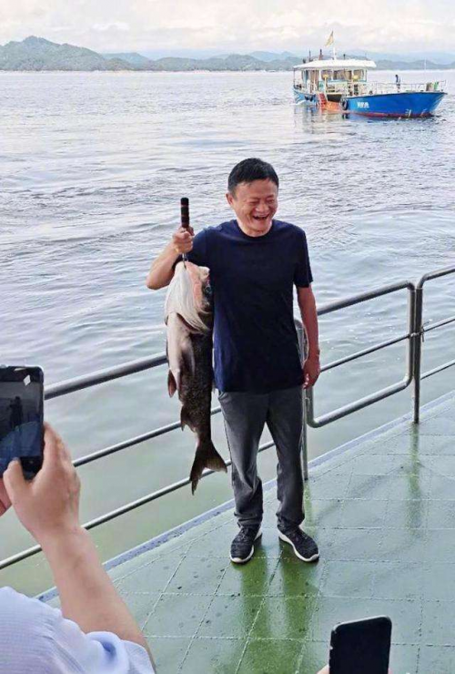 联合国官员赶来打卡 马云亲自带货 千岛湖旅游看心情上热搜