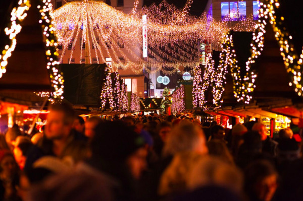 地下洞穴市集！原来国外这样过圣诞全球5大特色耶诞市集特搜