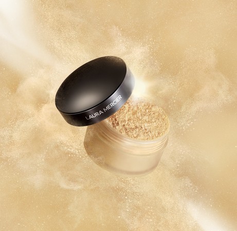 “七夕情人节”美妆优惠活动懒人包！YSL送小香＋唇露、萝拉蜜思蜜粉组7折