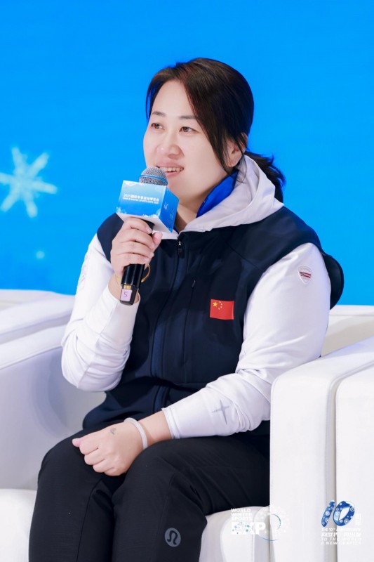 2025冬博会户外及山地产业论坛、达人分享沙龙-户外专场及雪友专场圆满举办